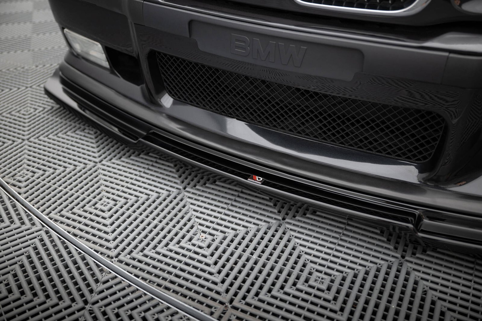Splitter Delantero BMW M3 / 3 M-Pack Coupe / Cabrio E36 - Imagen 2