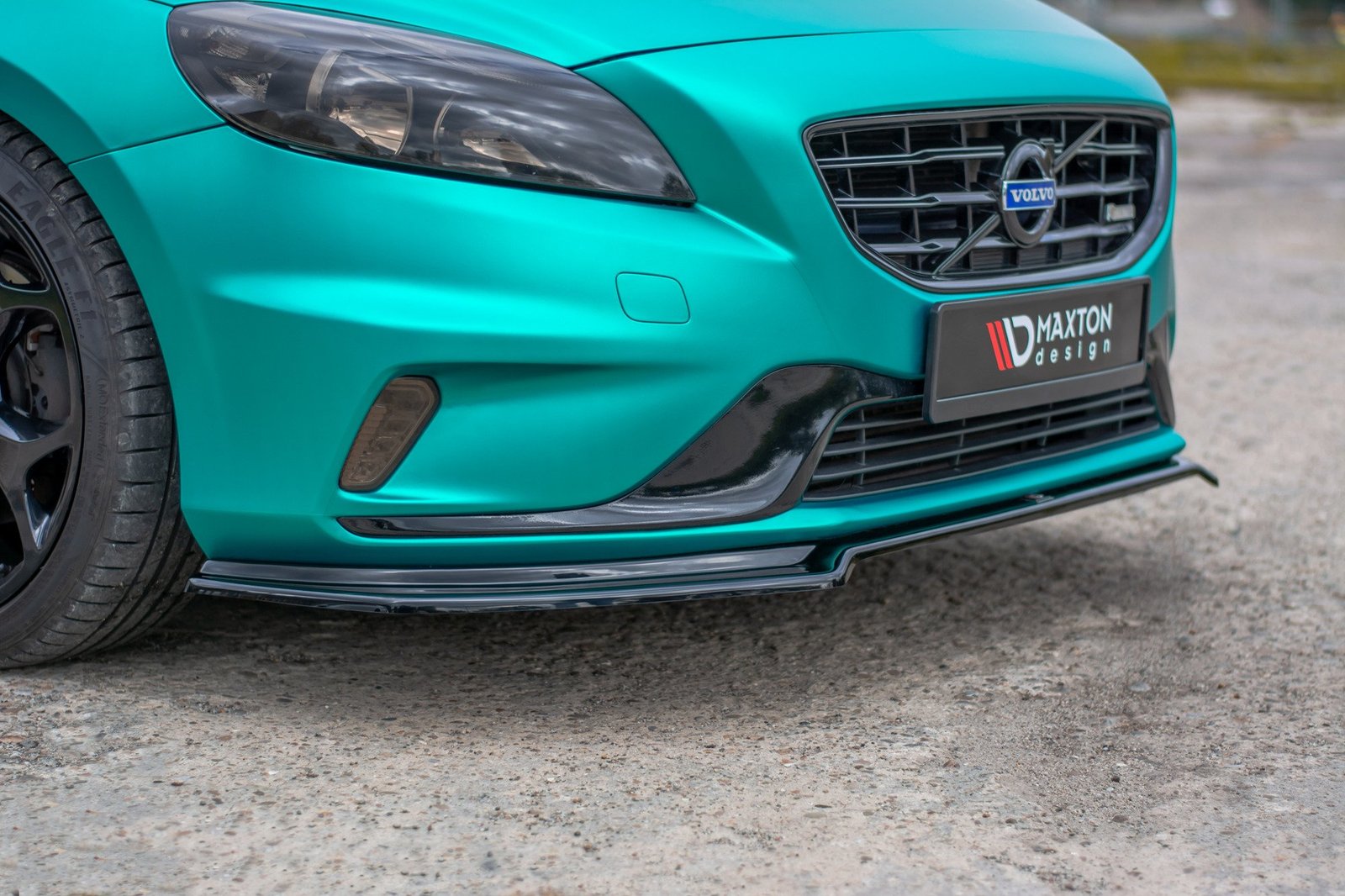 Splitter Delantero Volvo V40 R-design - Imagen 2