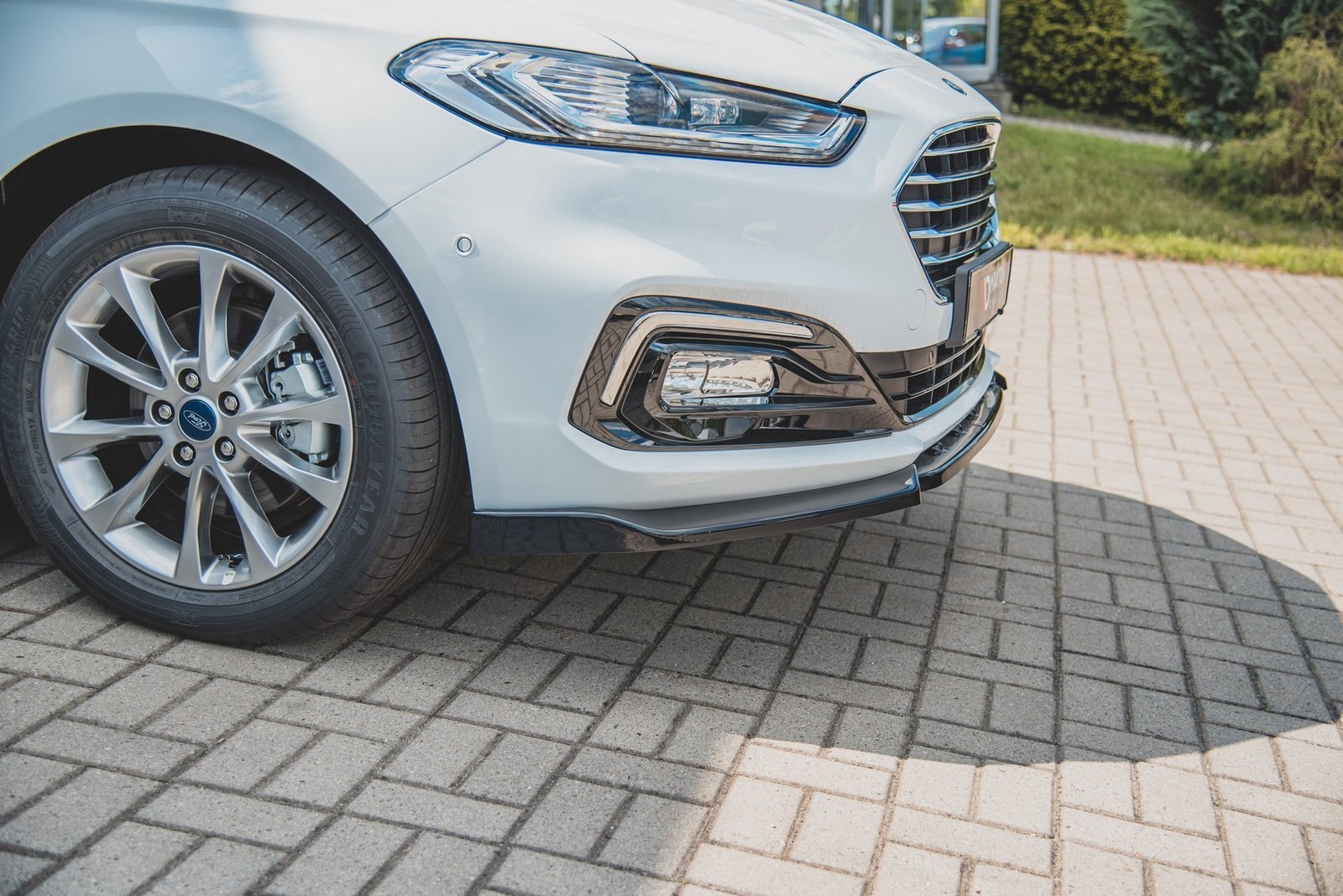 Splitter Delantero Ford Mondeo Mk5 Facelift - Imagen 4
