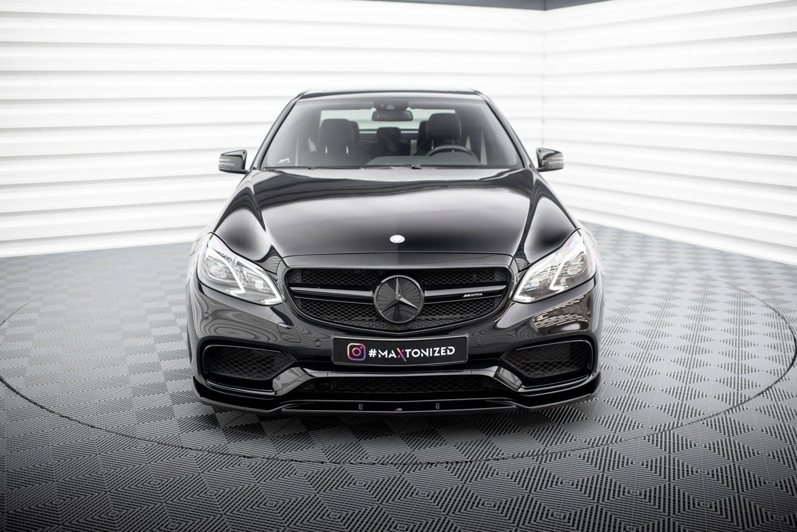 Splitter Delantero Mercedes-Benz E63 AMG Sedan W212 Facelift - Imagen 2