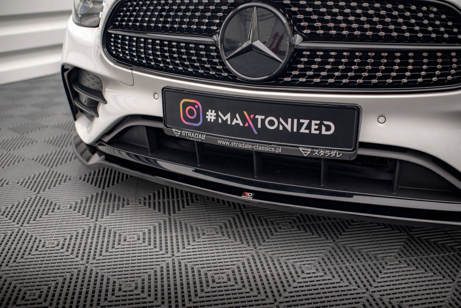 Splitter Delantero Mercedes-Benz E AMG-Line W213 Facelift - Imagen 3