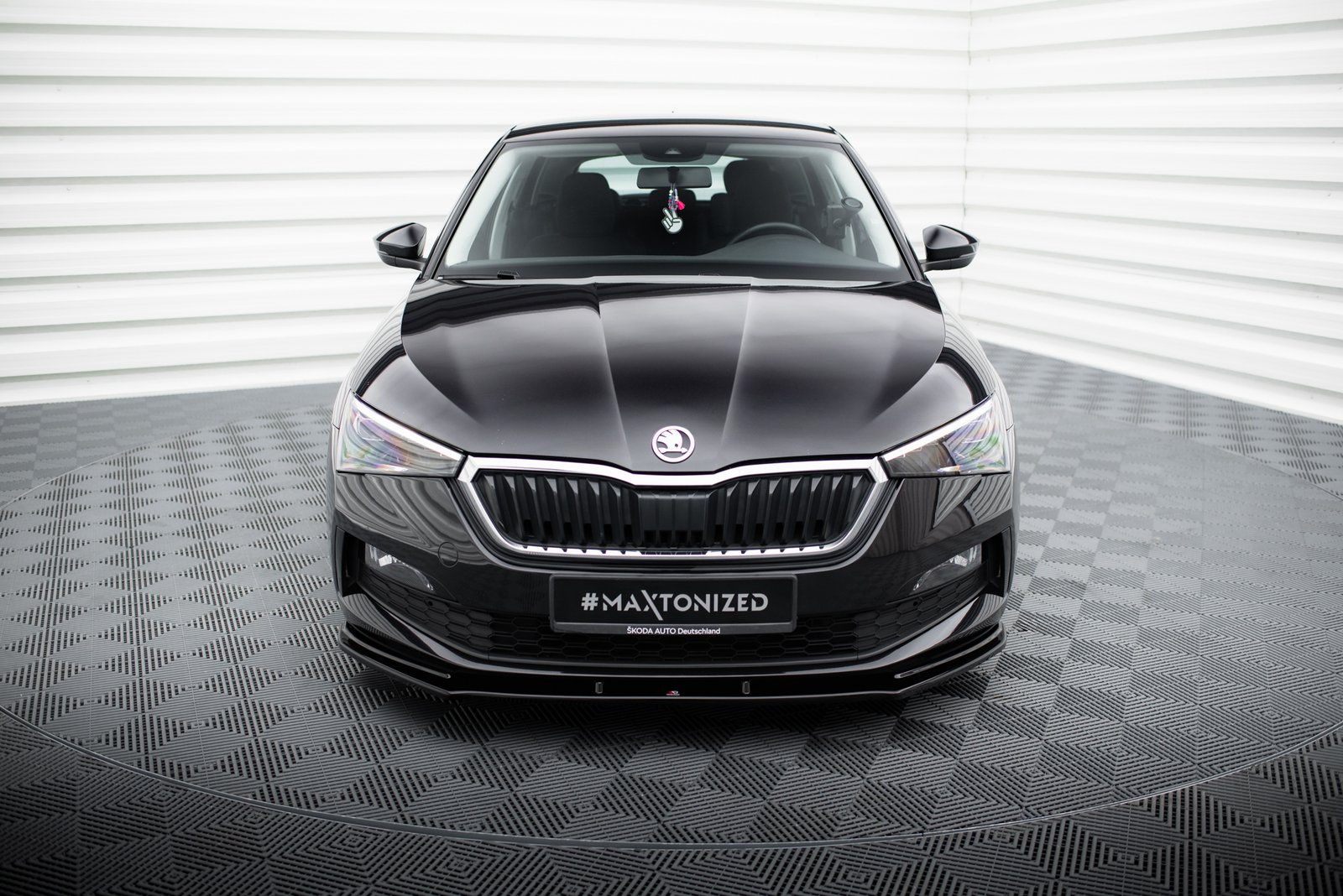 Splitter Delantero Skoda Scala - Imagen 2
