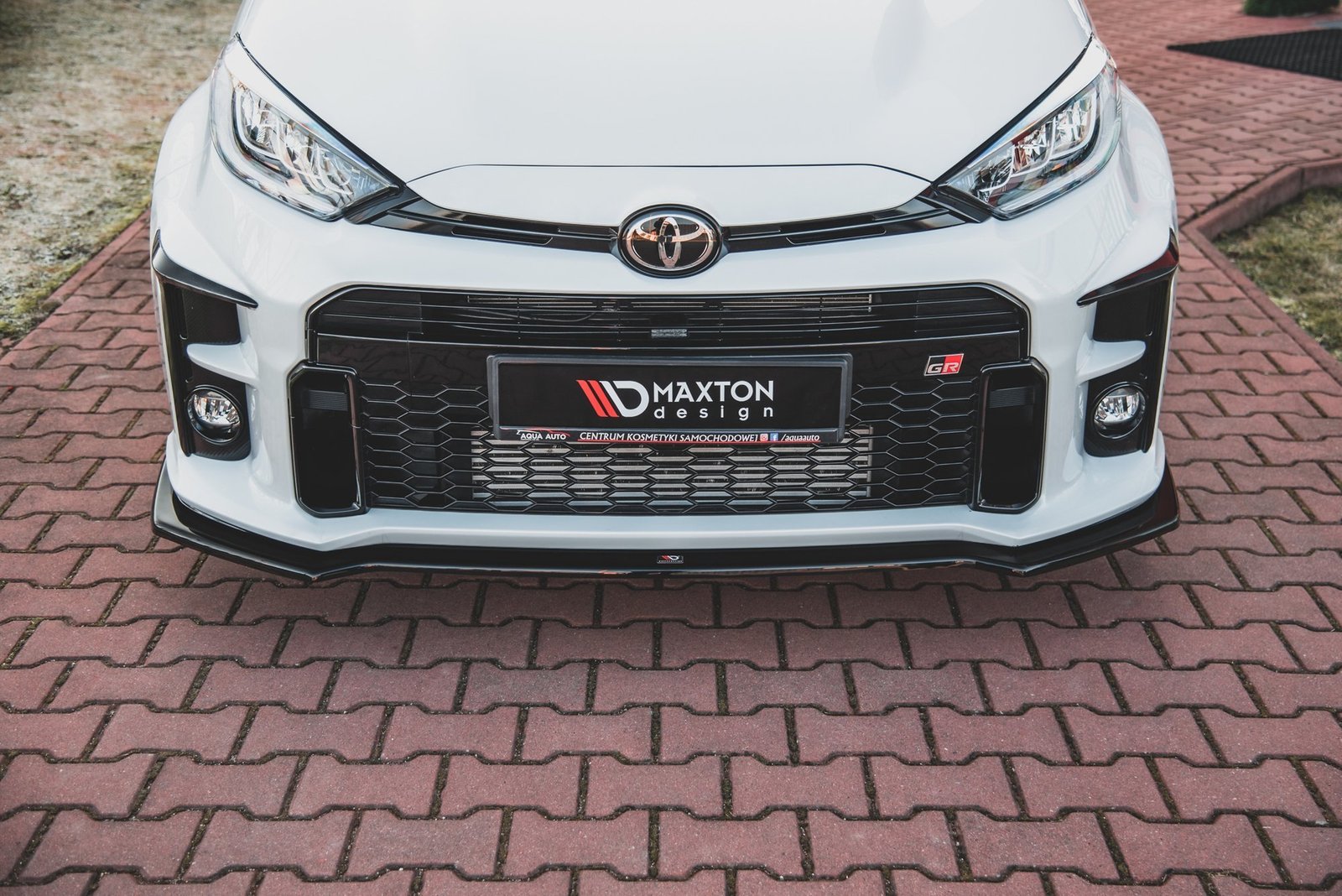 Splitter Delantero Toyota GR Yaris Mk4 - Imagen 2