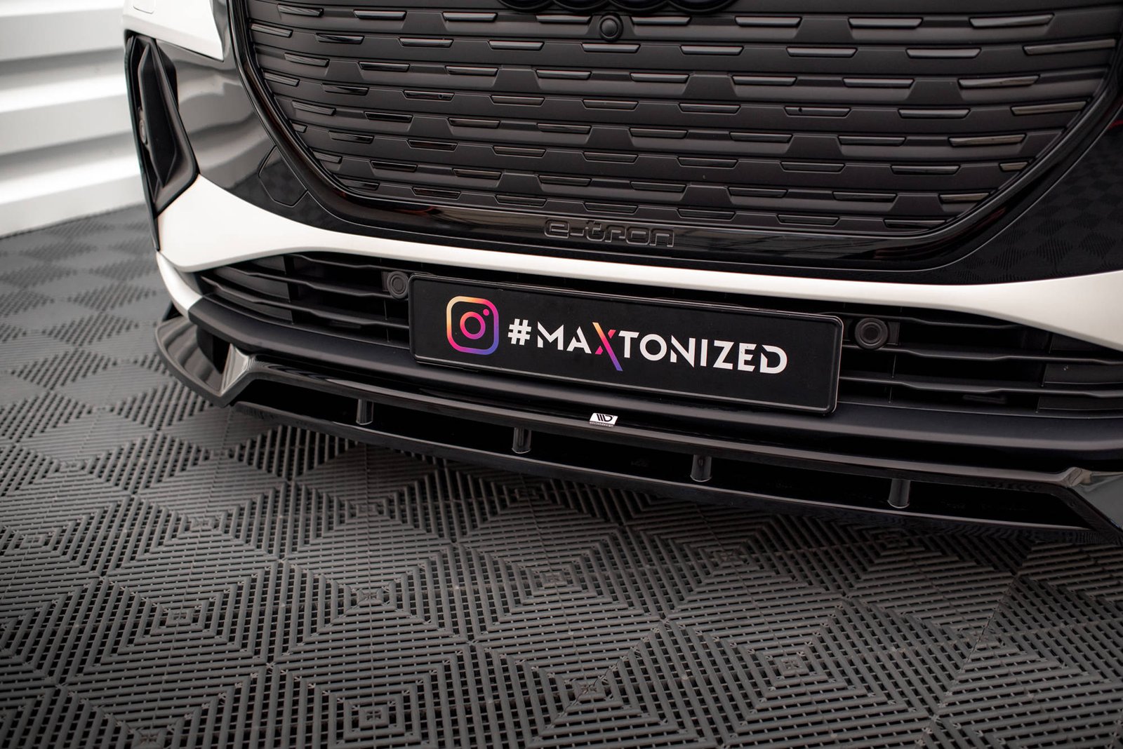 Splitter Delantero Audi Q4 e-tron Sportback S-line Mk1 - Imagen 3