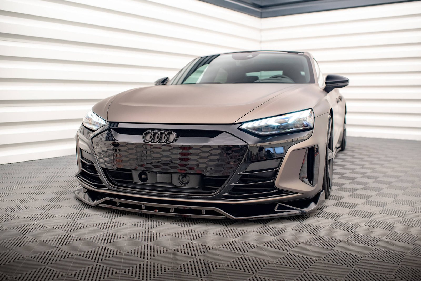 Splitter Delantero Audi e-Tron GT / RS GT Mk1