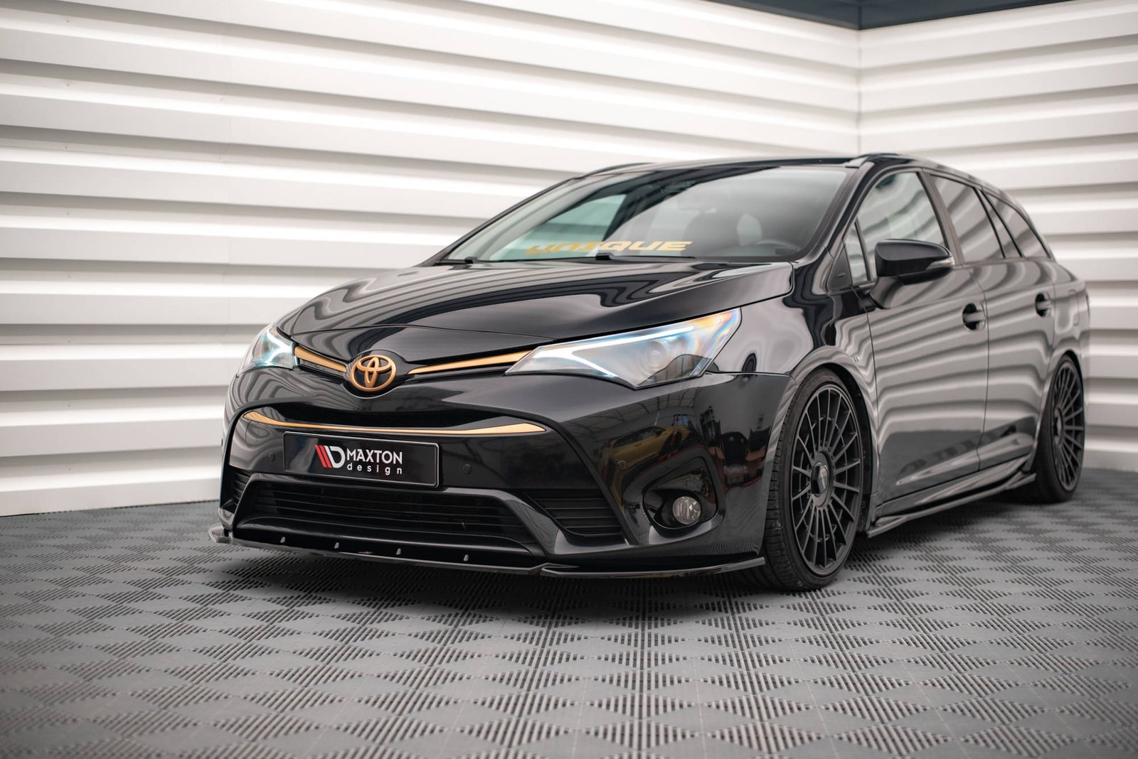 Splitter Delantero Toyota Avensis Mk3 Facelift