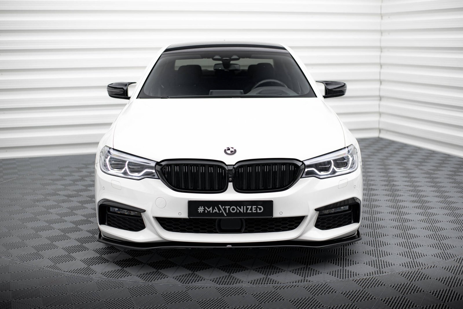 Splitter Delantero for BMW 5 M-Pack / M550d / M550i G30/ G31 M-Pack - Imagen 2