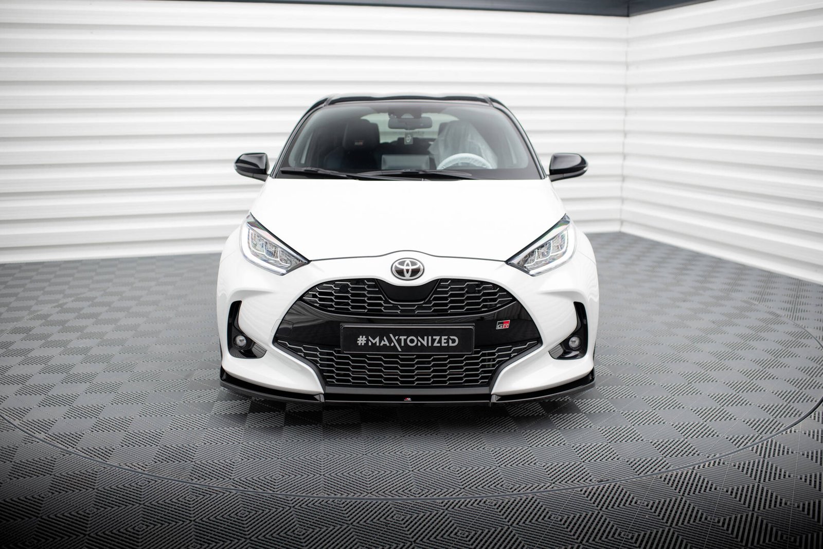 Splitter Delantero Toyota Yaris Mk4 - Imagen 2