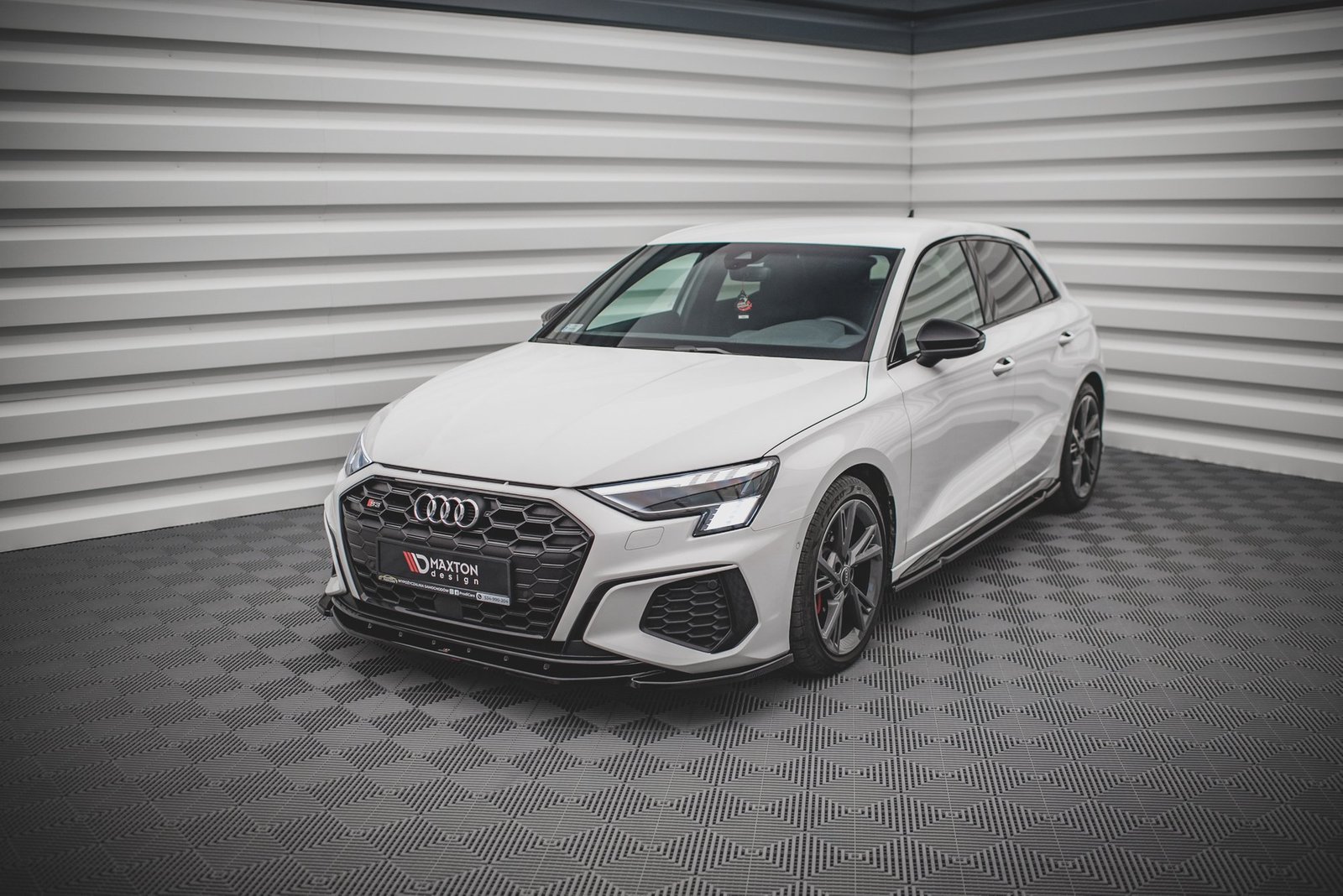 Splitter Delantero Audi S3 / A3 S-Line 8Y