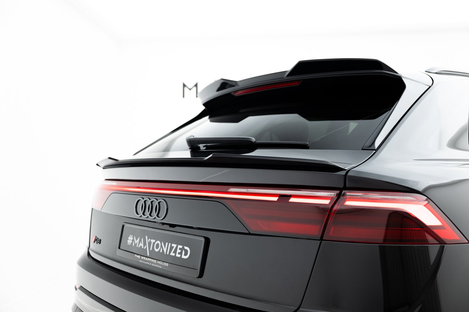 Lower Extensión de Alerón Audi RSQ8 Mk1