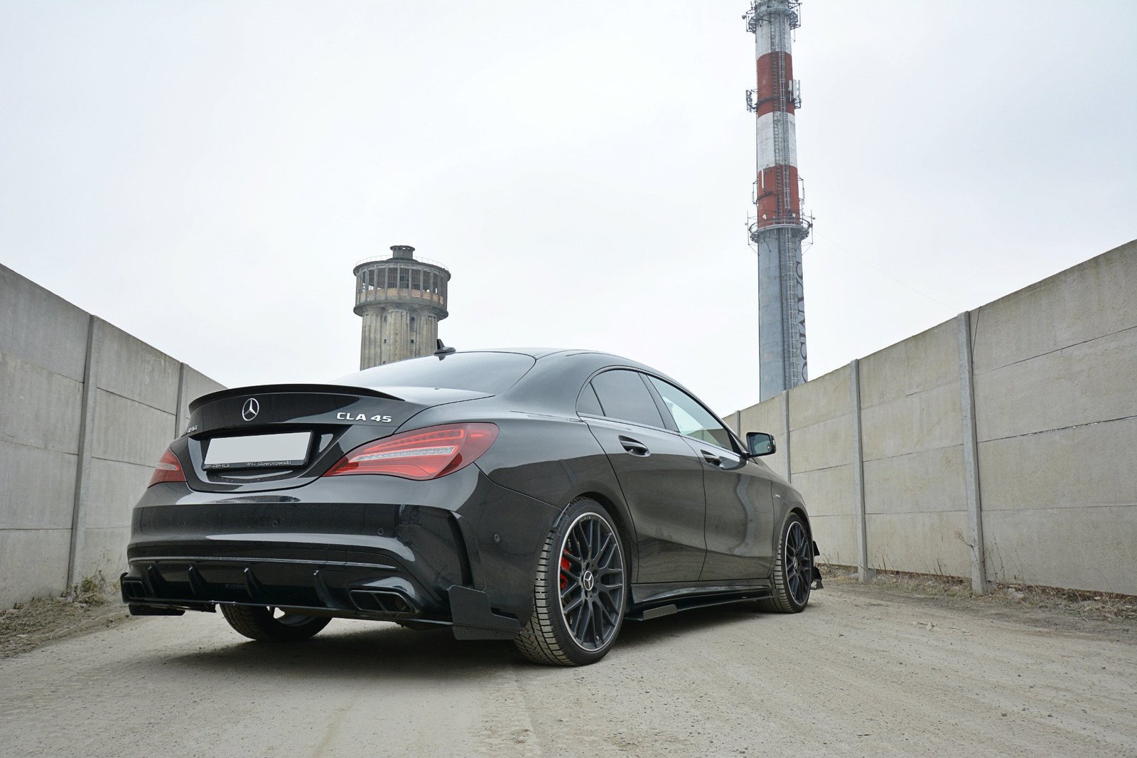 Splitter Racings Laterales Traseros Mercedes CLA A45 AMG C117 Facelift - Imagen 3