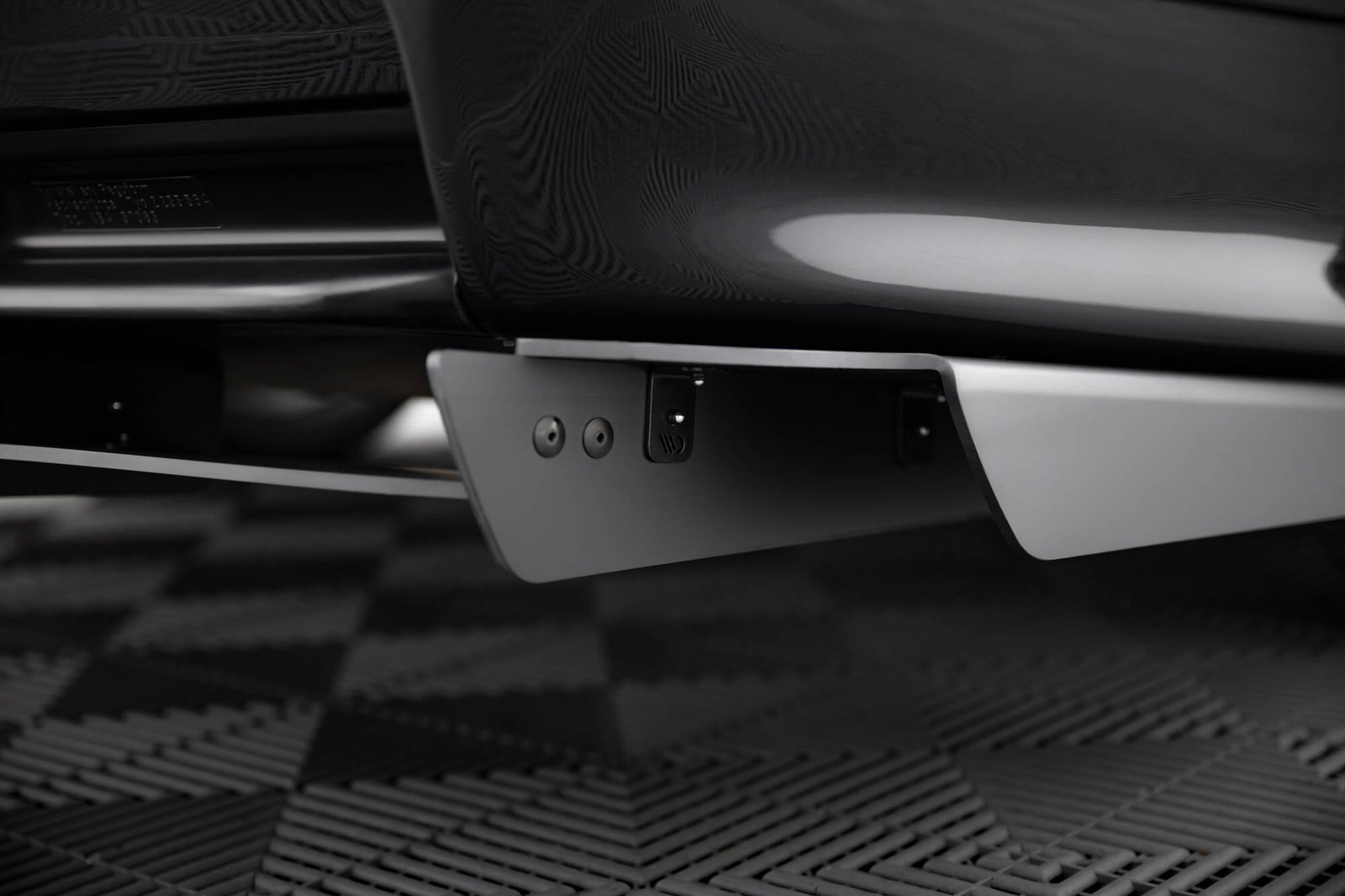 Rear Diffuser BMW M3 / 3 M-Pack Coupe / Cabrio E36 - Imagen 9