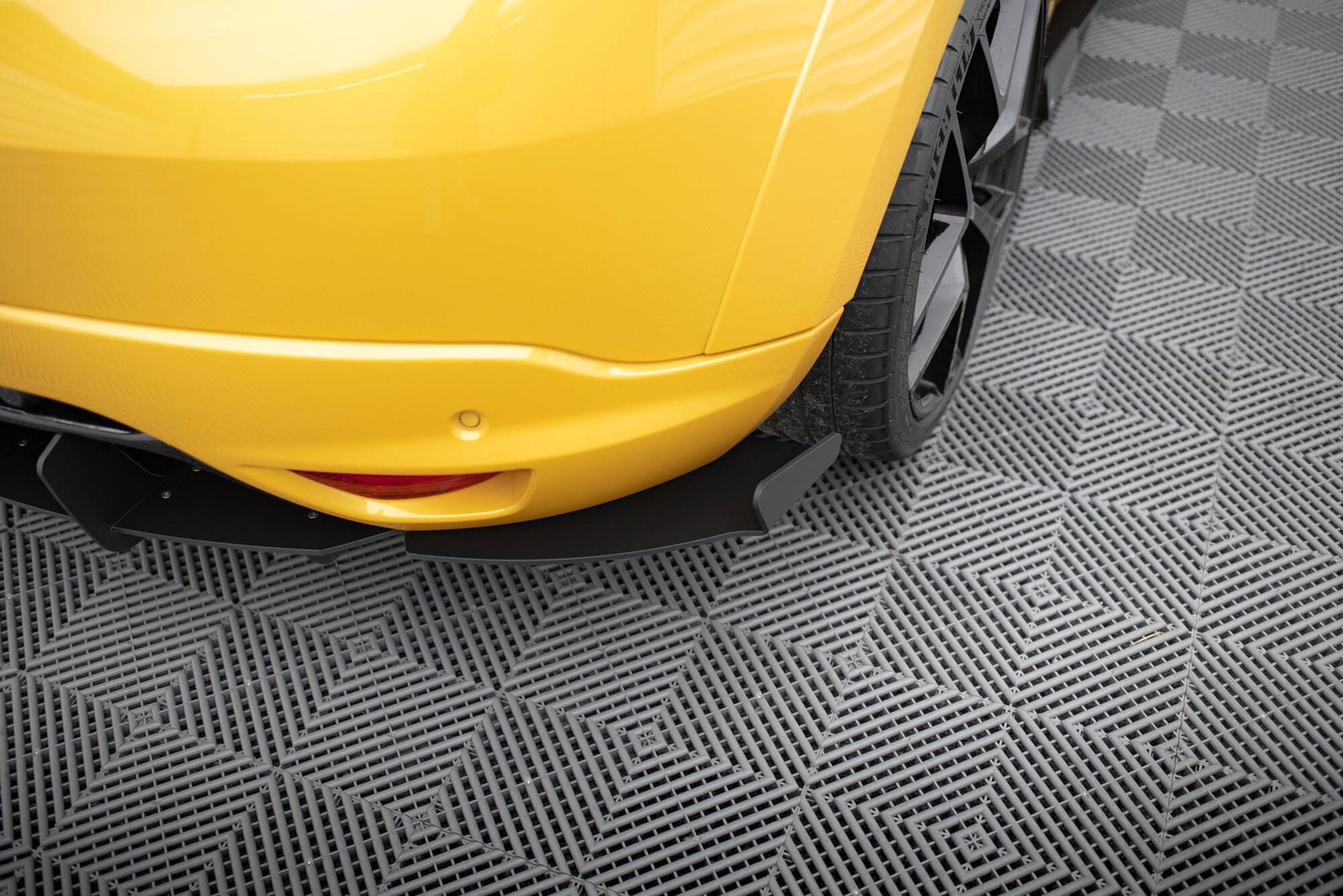 Splitters Laterales Traseros Renault Megane MK3 RS