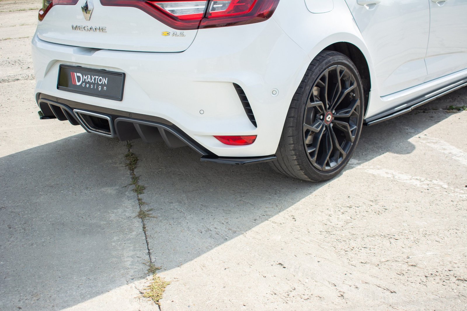 Splitters Laterales Traseros Renault Megane IV RS - Imagen 2