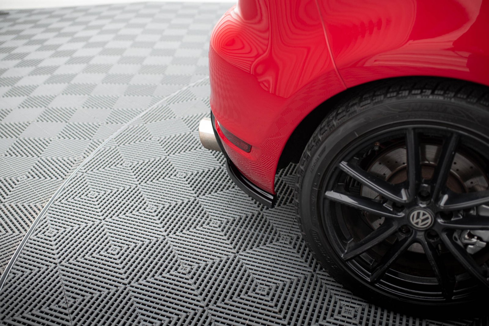 Splitters Laterales Traseros VW Golf VI GTI 35TH - Imagen 3