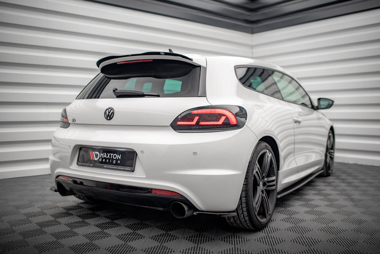 Splitters Laterales Traseros VW Scirocco R - Imagen 2