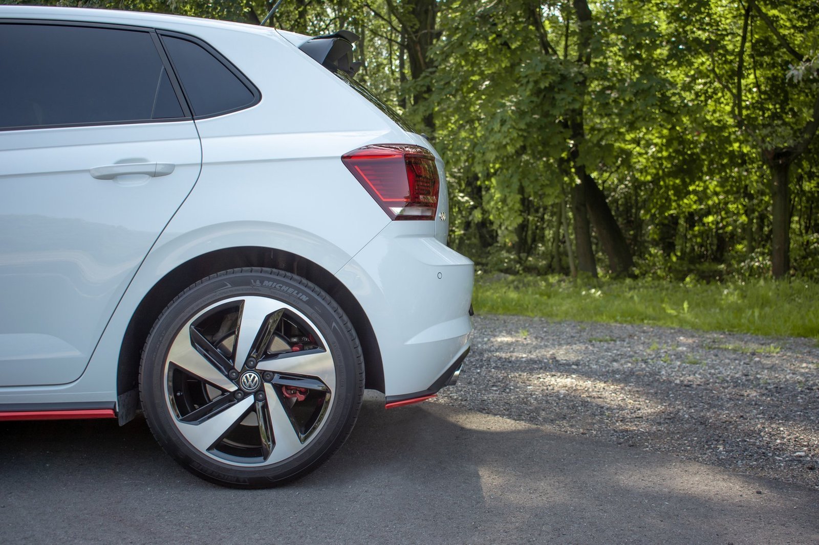 Splitters Laterales Traseros Volkswagen Polo GTI Mk6 - Imagen 2