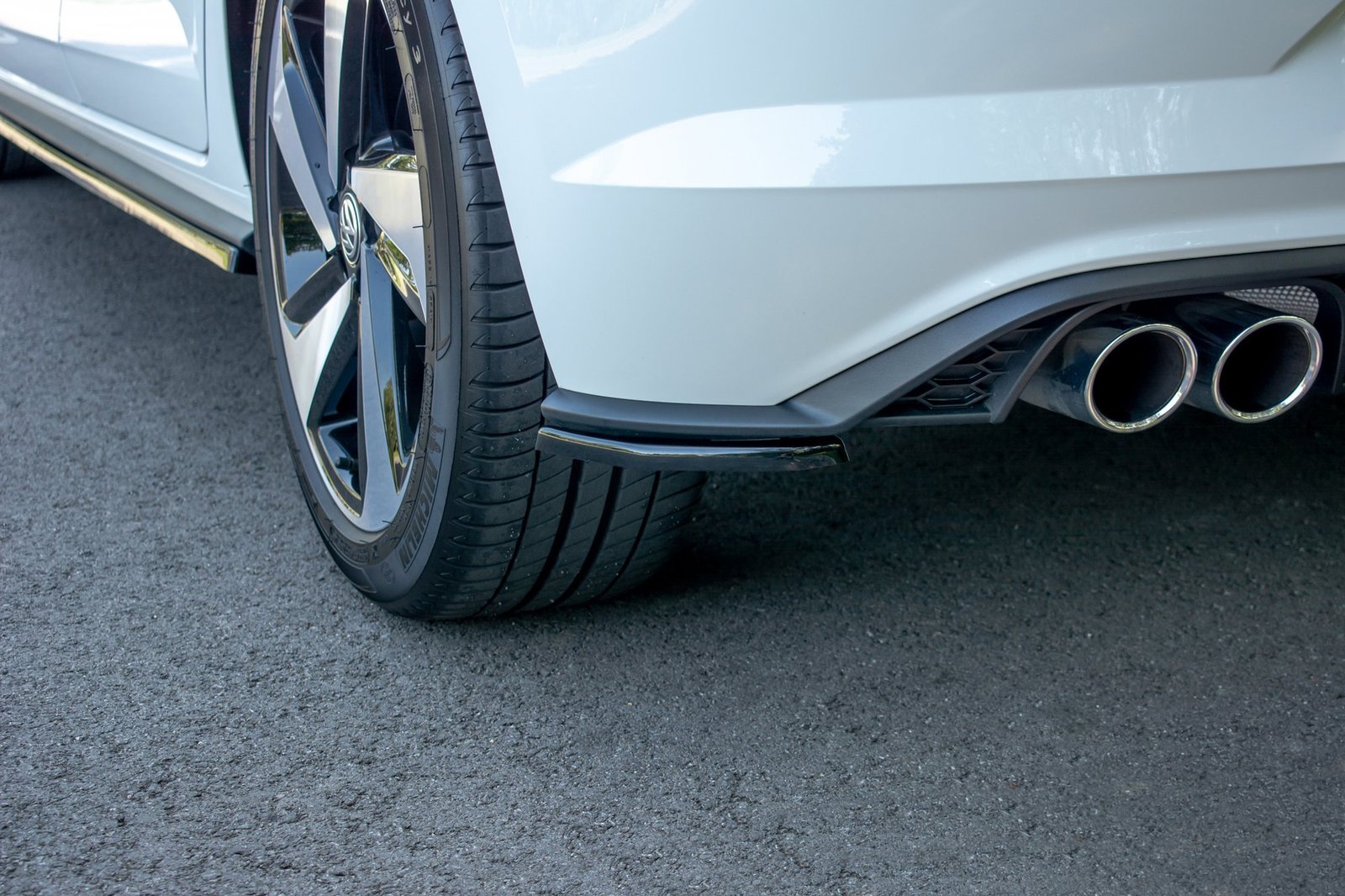 Splitters Laterales Traseros Volkswagen Polo GTI Mk6 - Imagen 7