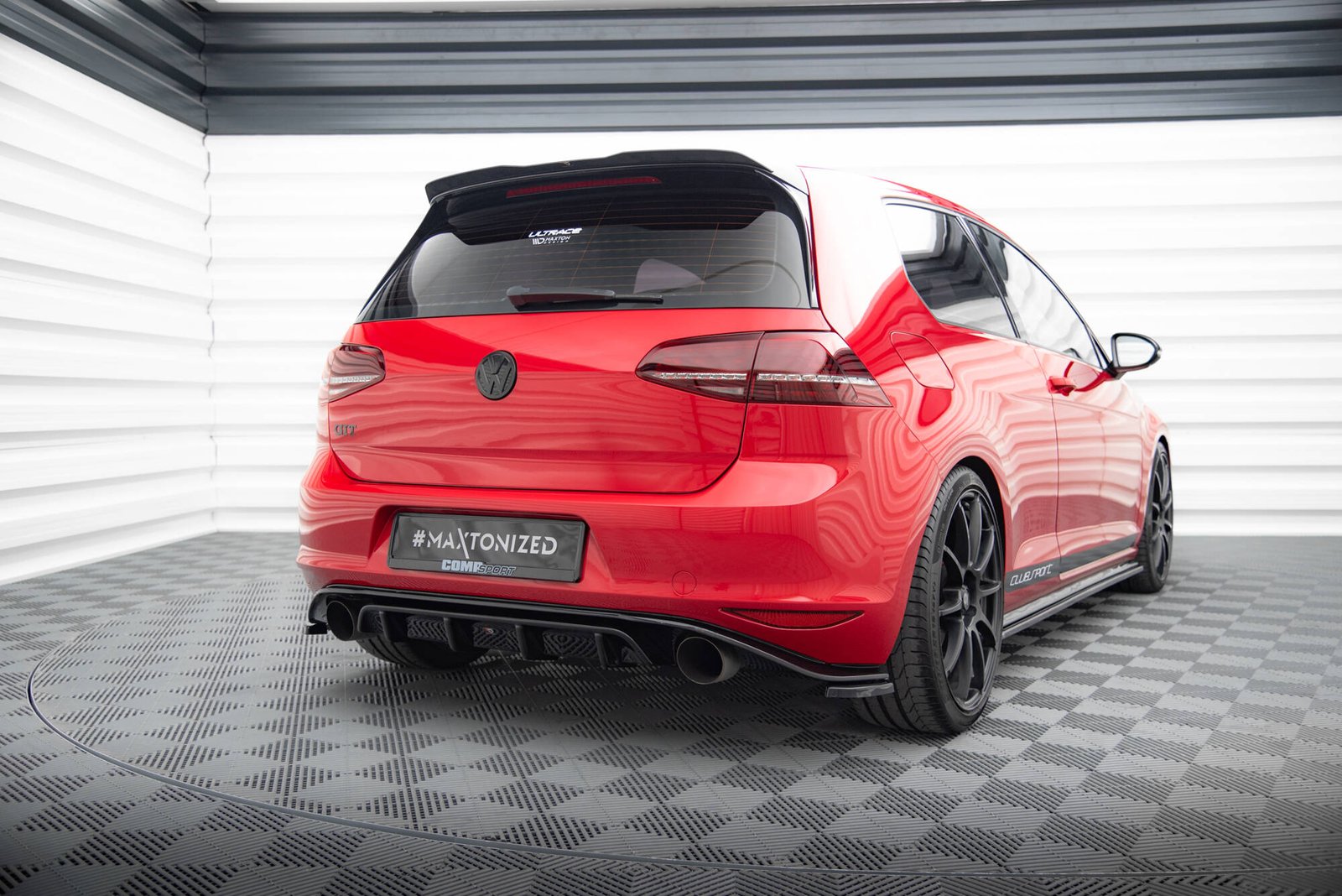 Faldón Trasero VW Golf Mk7 GTI Clubsport - Imagen 2