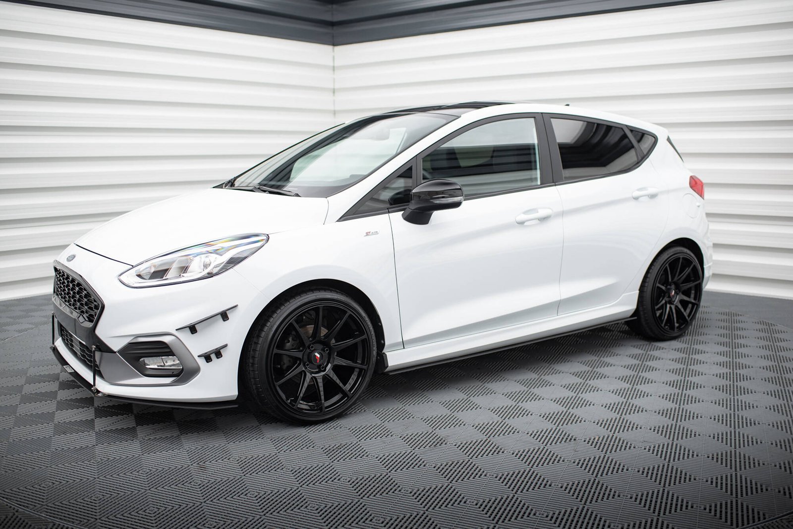 Racing Faldones Laterales con Difusor Ford Fiesta Mk8 ST / ST-Line - Imagen 2
