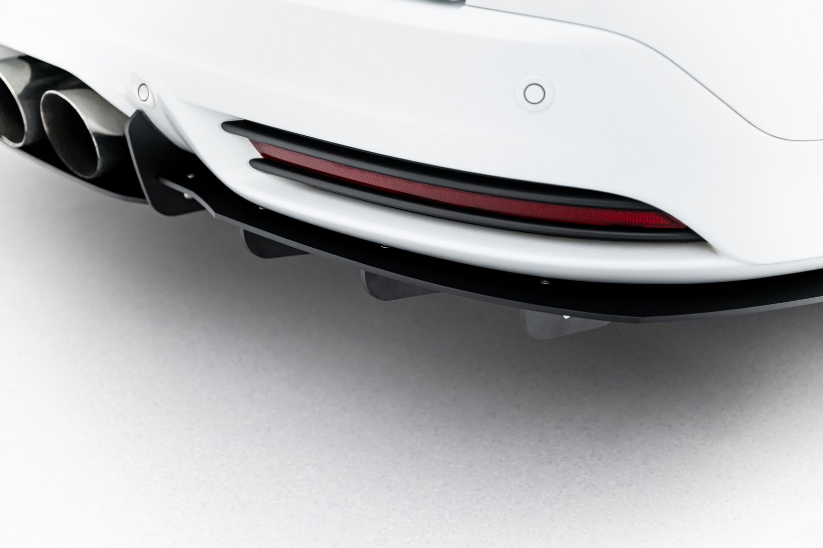 Rear Diffuser Ford Focus ST Mk3 Estate - Imagen 2