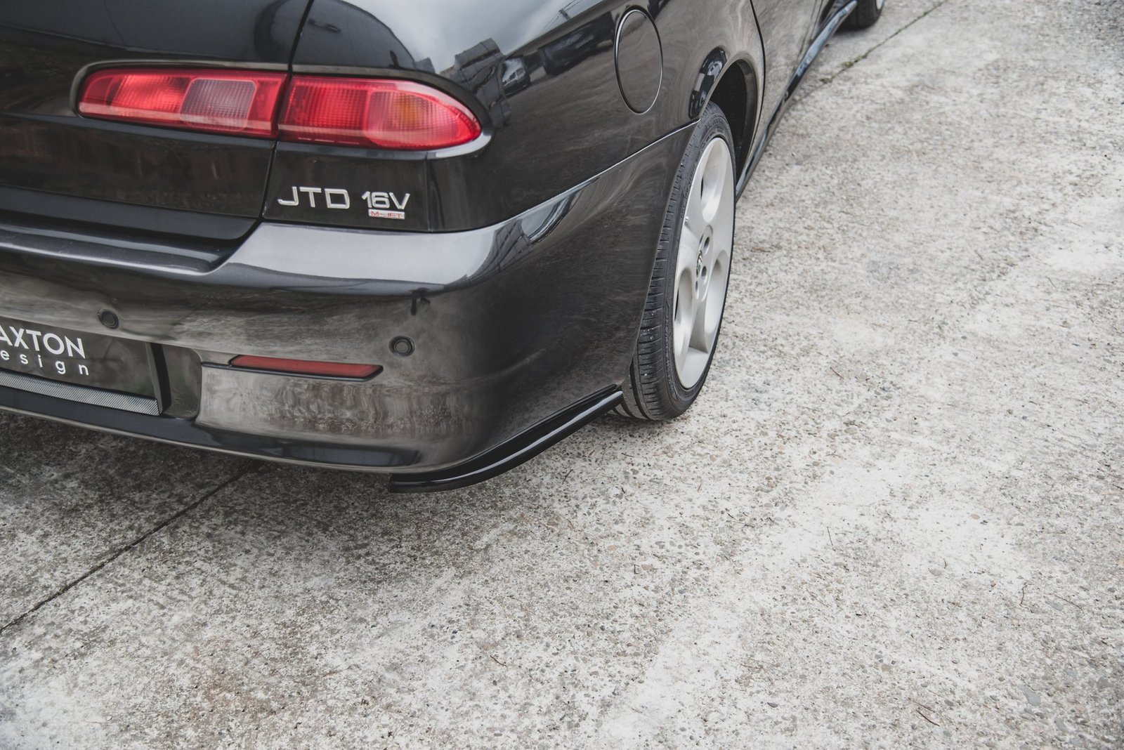 Splitters Laterales Traseros Alfa Romeo 156 SW Facelift
