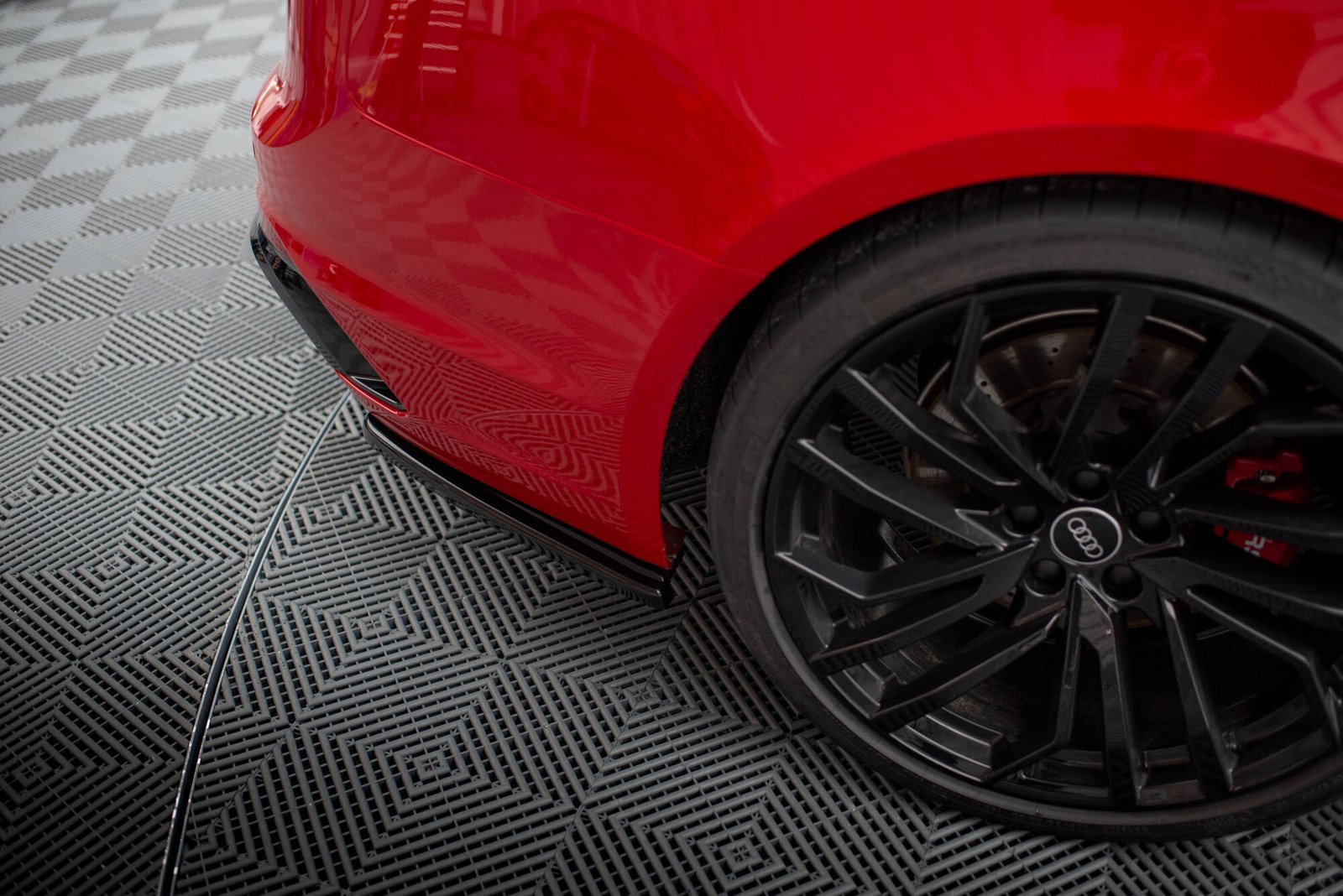 Splitters Laterales Traseros Audi RS4 B9 / B9 Facelift - Imagen 2