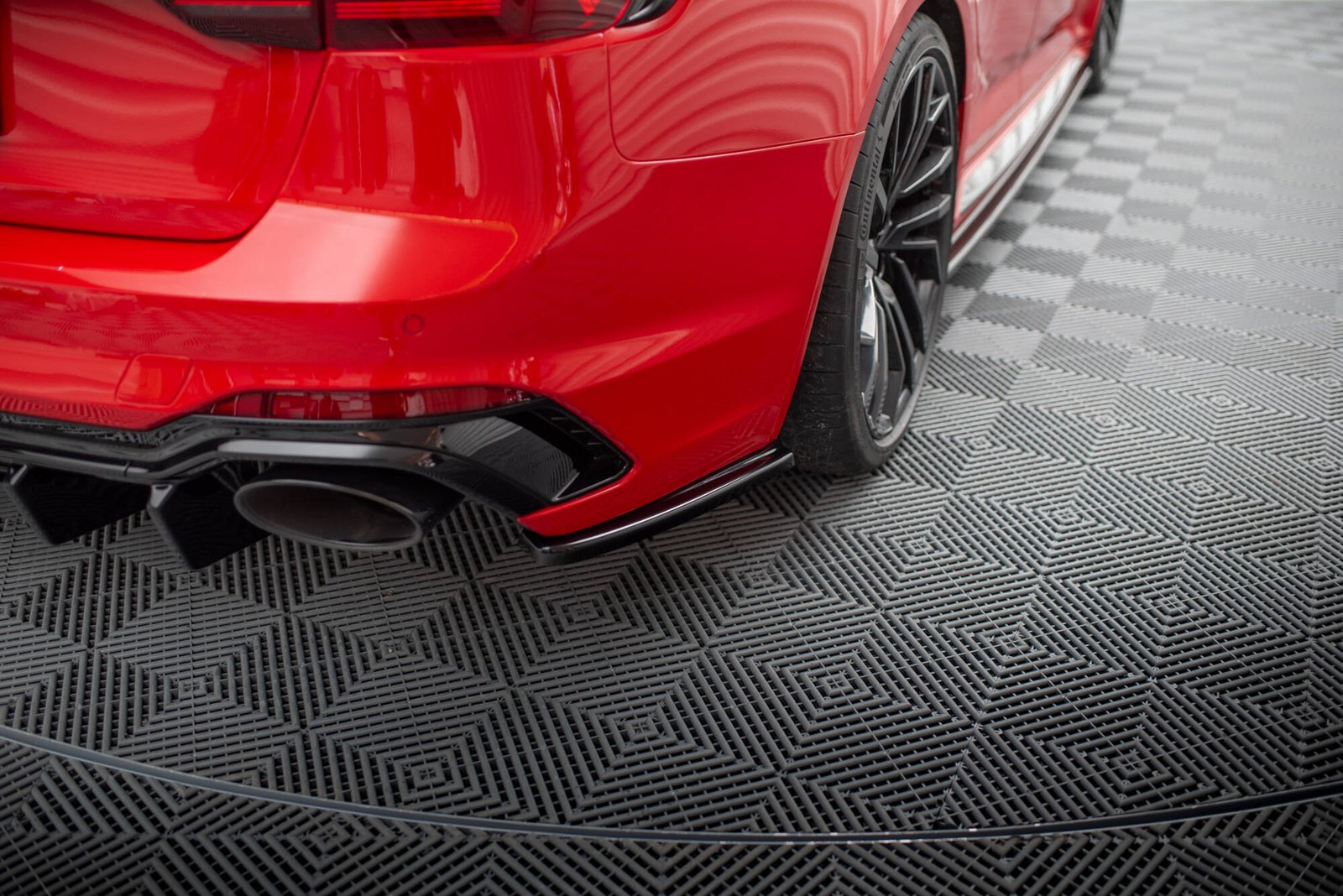 Splitters Laterales Traseros Audi RS4 B9 / B9 Facelift