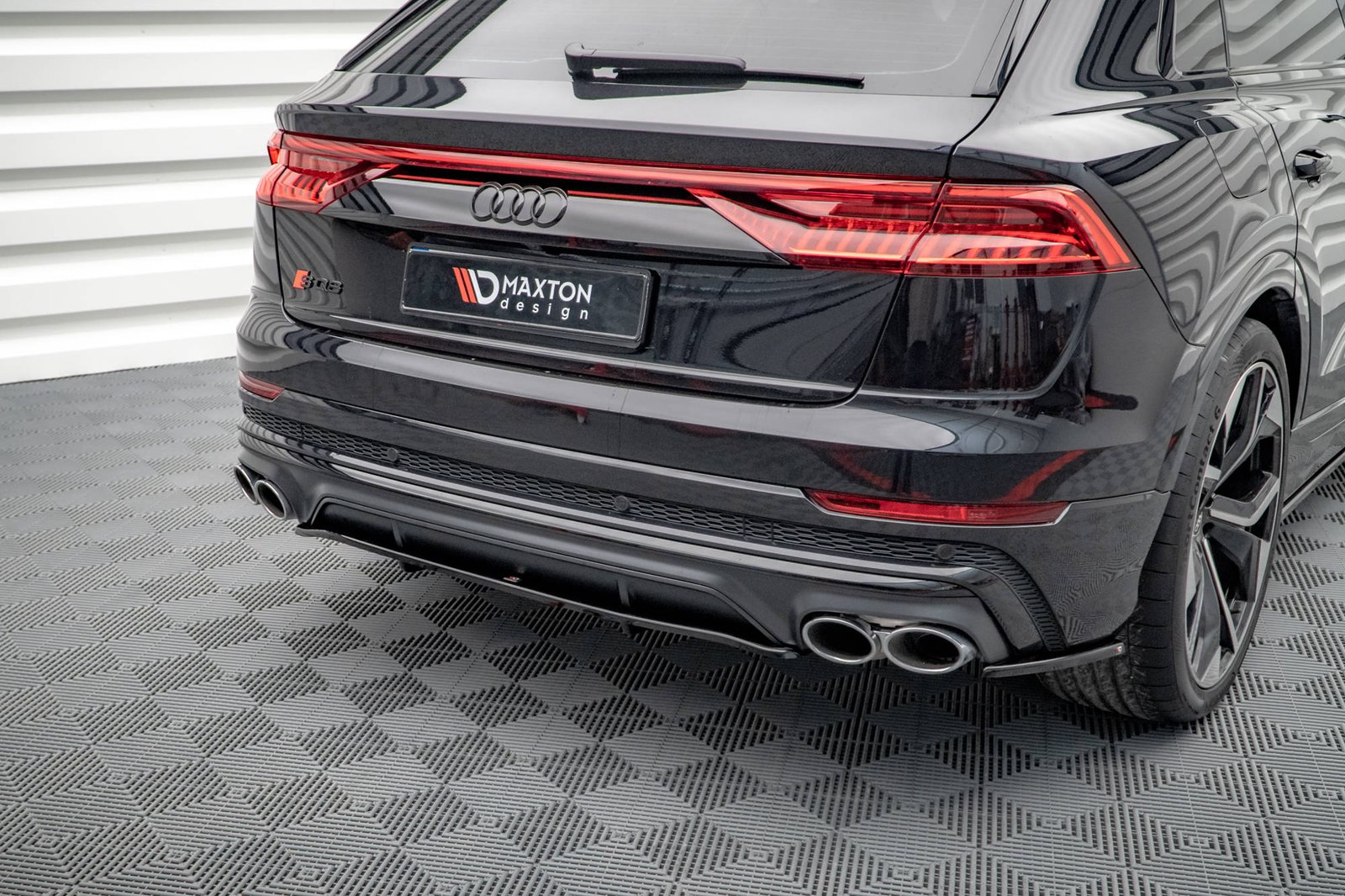 Splitters Laterales Traseros Audi SQ8 Mk1 - Imagen 3