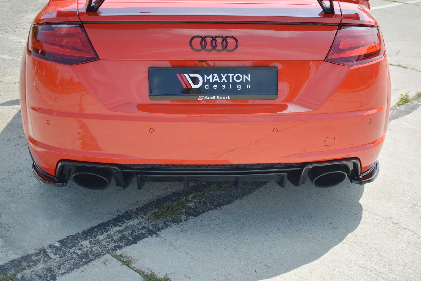 Splitters Laterales Traseros Audi TT RS 8S - Imagen 2