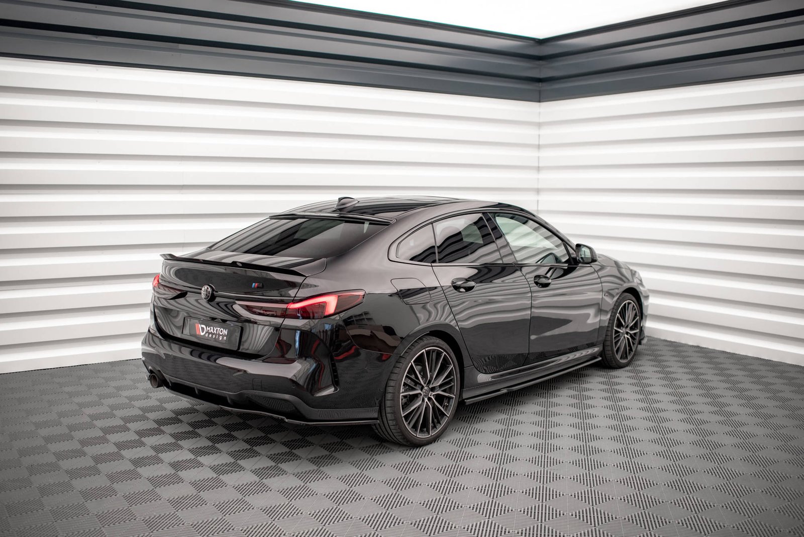 Splitters Laterales Traseros BMW 2 Gran Coupe M-Pack F44 - Imagen 2