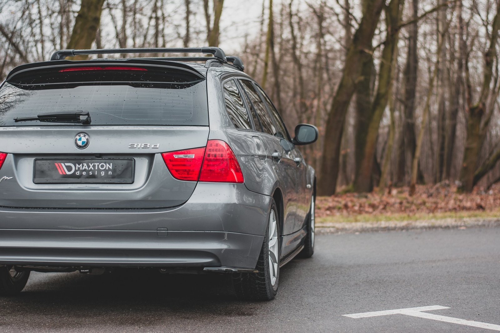 Splitters Laterales Traseros BMW 3 E91 Facelift - Imagen 3