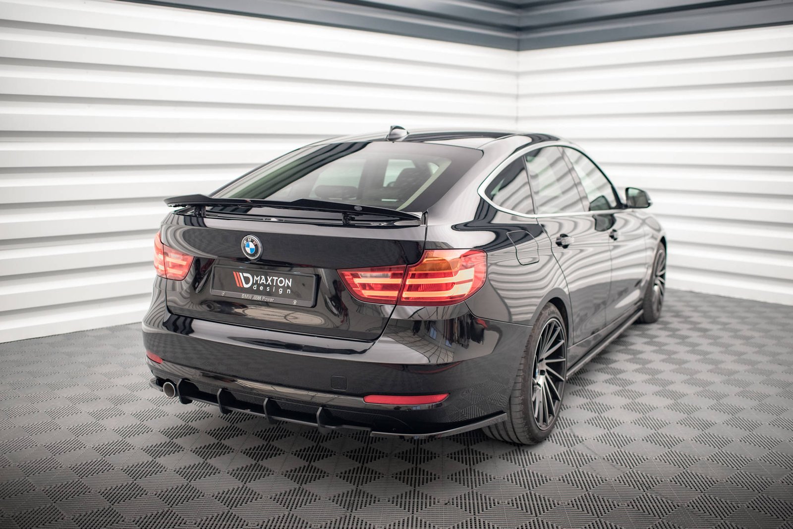 Splitters Laterales Traseros BMW 3 GT F34 - Imagen 2