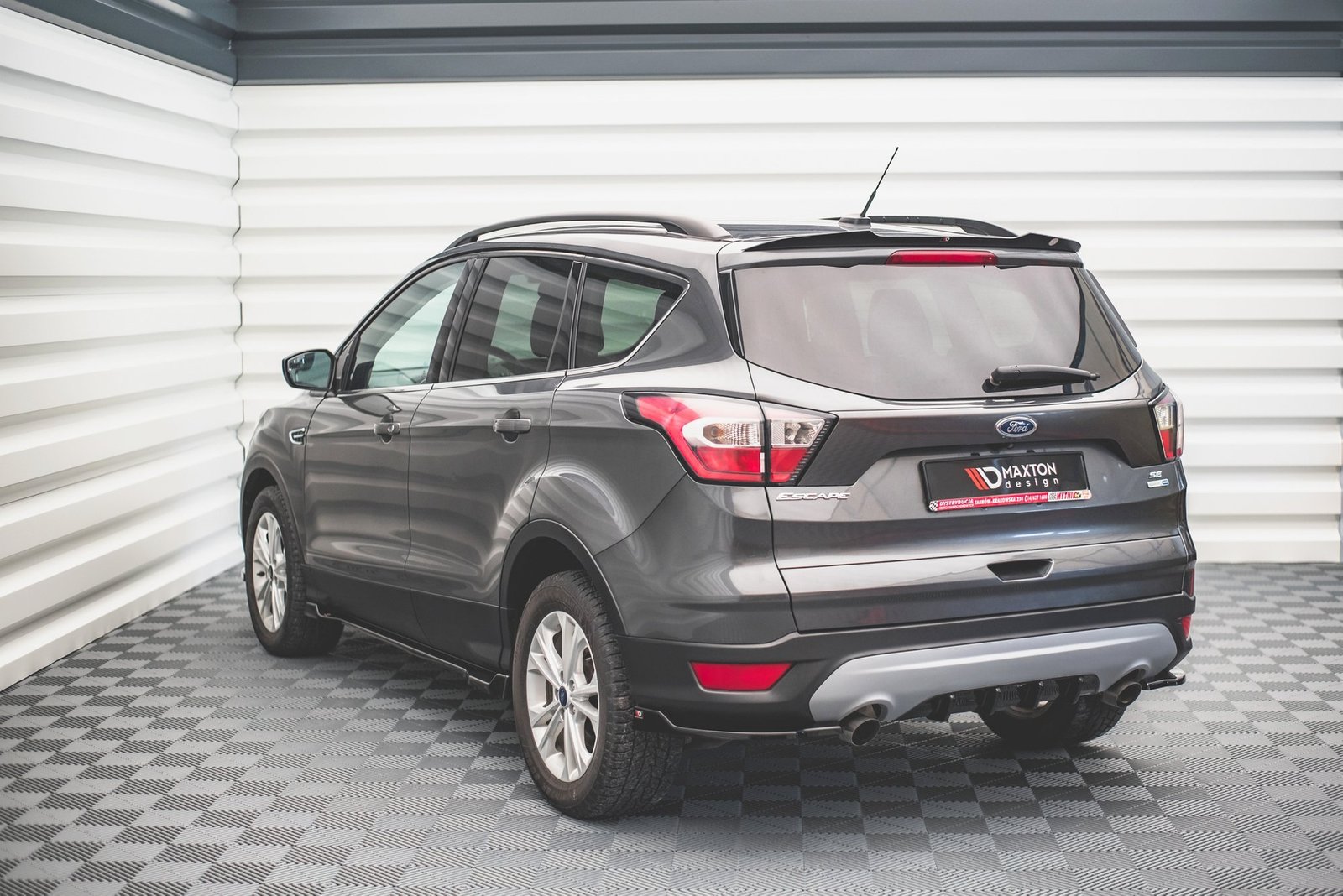 Splitters Laterales Traseros Ford Escape Mk3 - Imagen 2