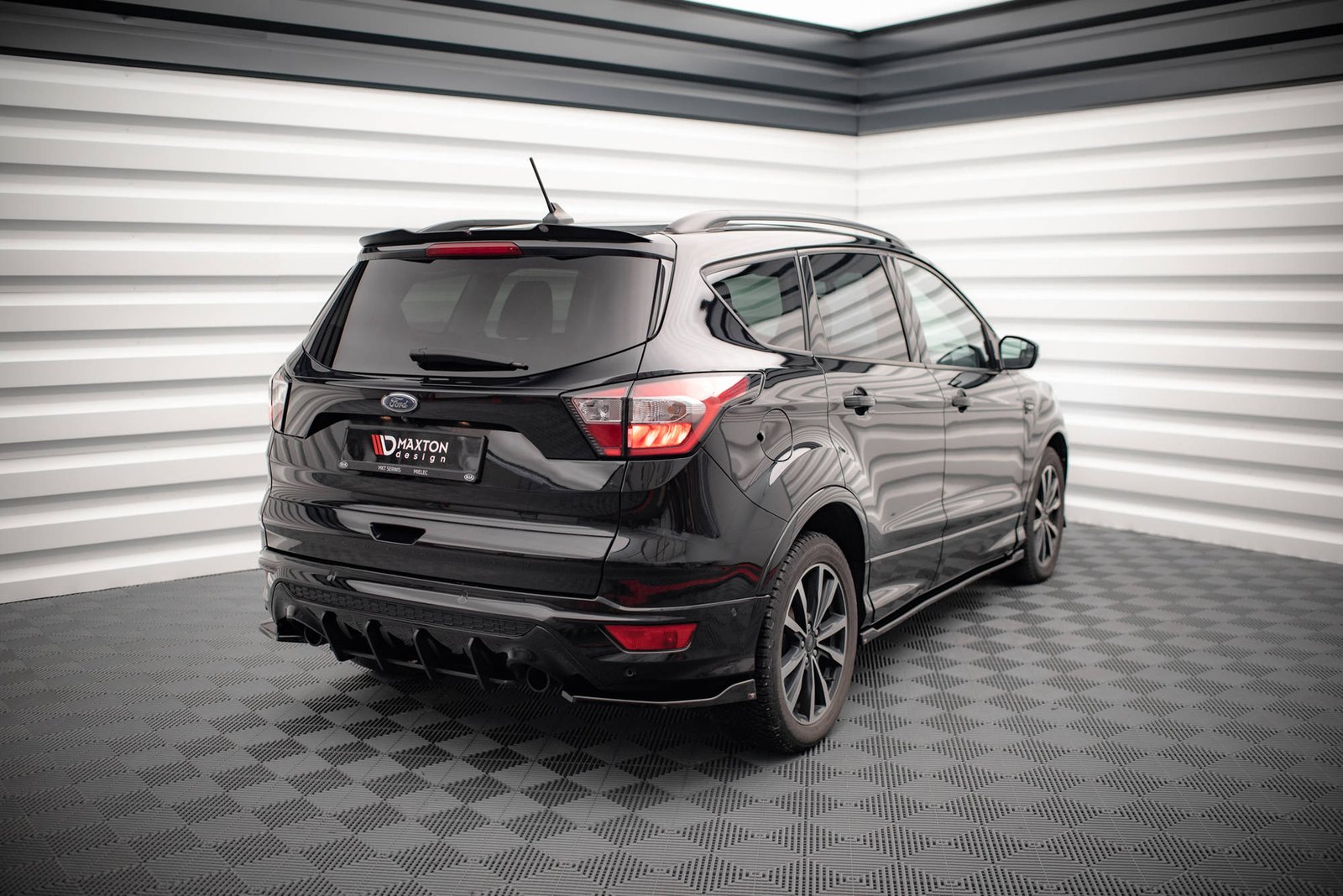 Splitters Laterales Traseros Ford Escape ST-Line Mk3 - Imagen 2