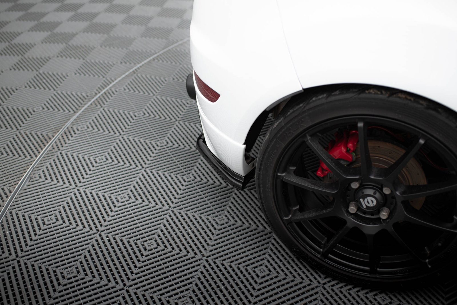 Splitters Laterales Traseros Ford Fiesta ST / ST-Line / Zetec S Mk7 FL - Imagen 3