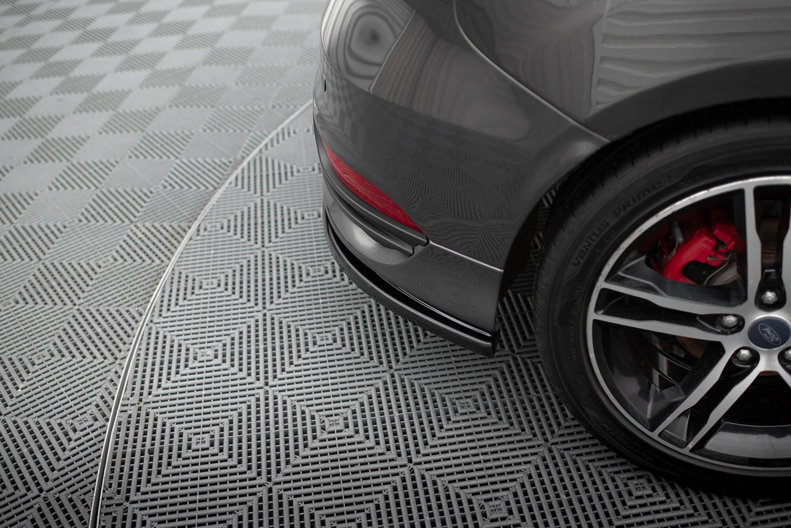 Splitters Laterales Traseros Ford Focus ST Mk3 FL - Imagen 4
