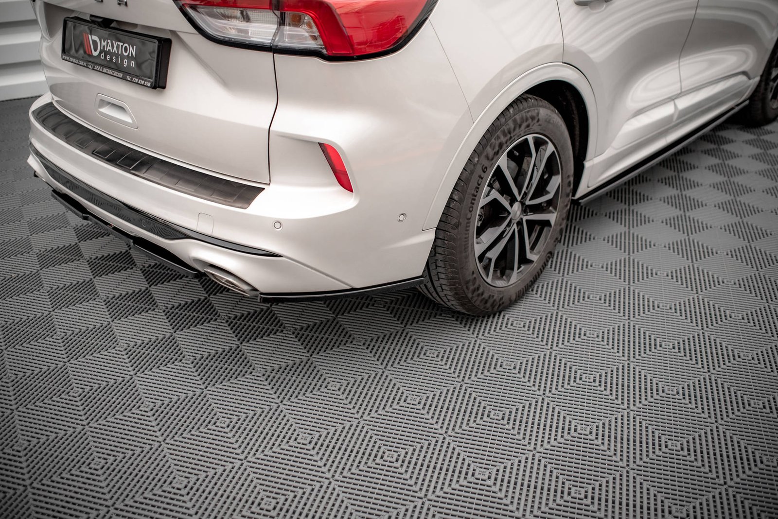 Splitters Laterales Traseros Ford Kuga ST-Line Mk3