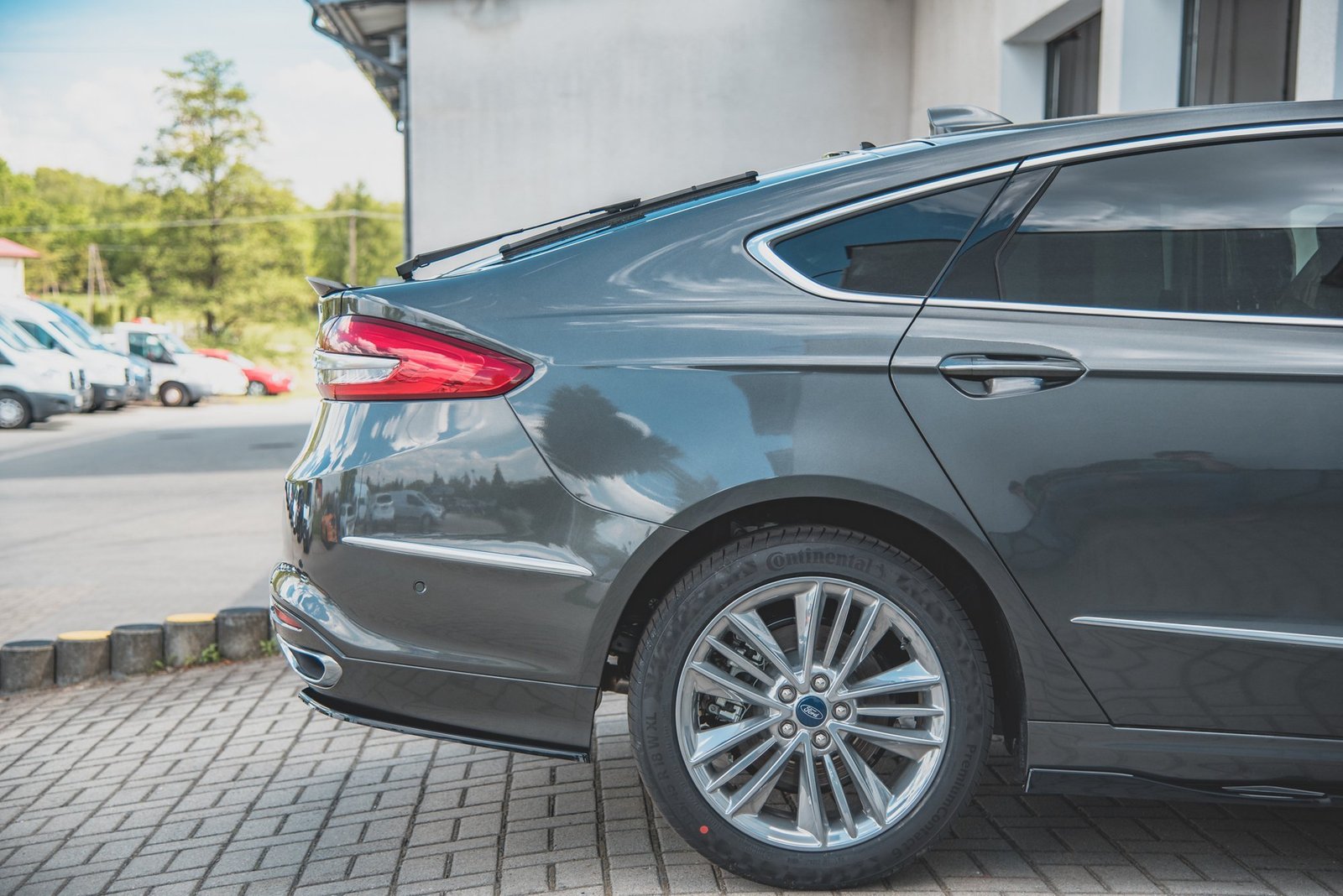 Splitters Laterales Traseros Ford Mondeo Vignale Mk5 Facelift - Imagen 4