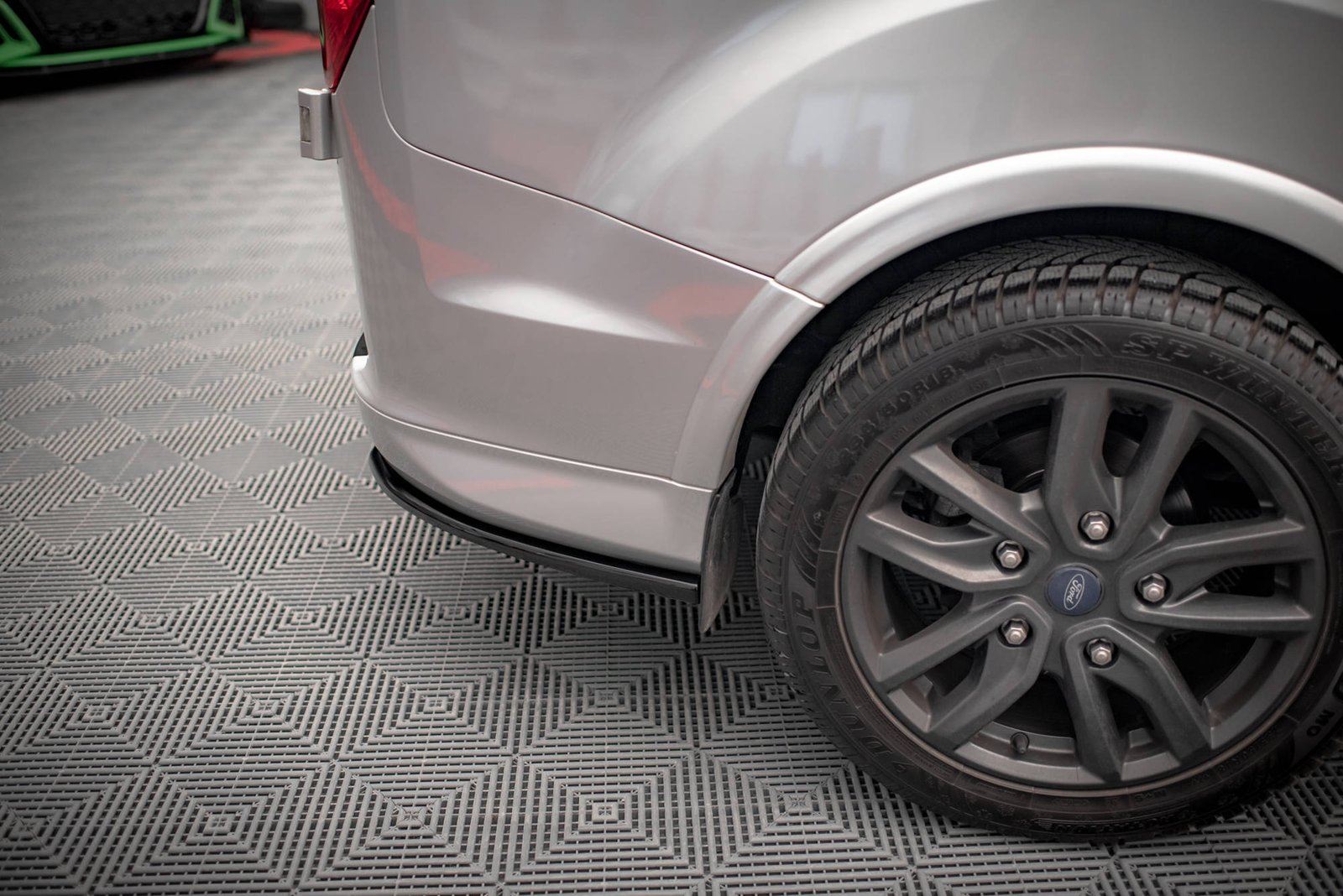 Splitters Laterales Traseros Ford Transit Custom ST-Line Mk1 Facelift - Imagen 3