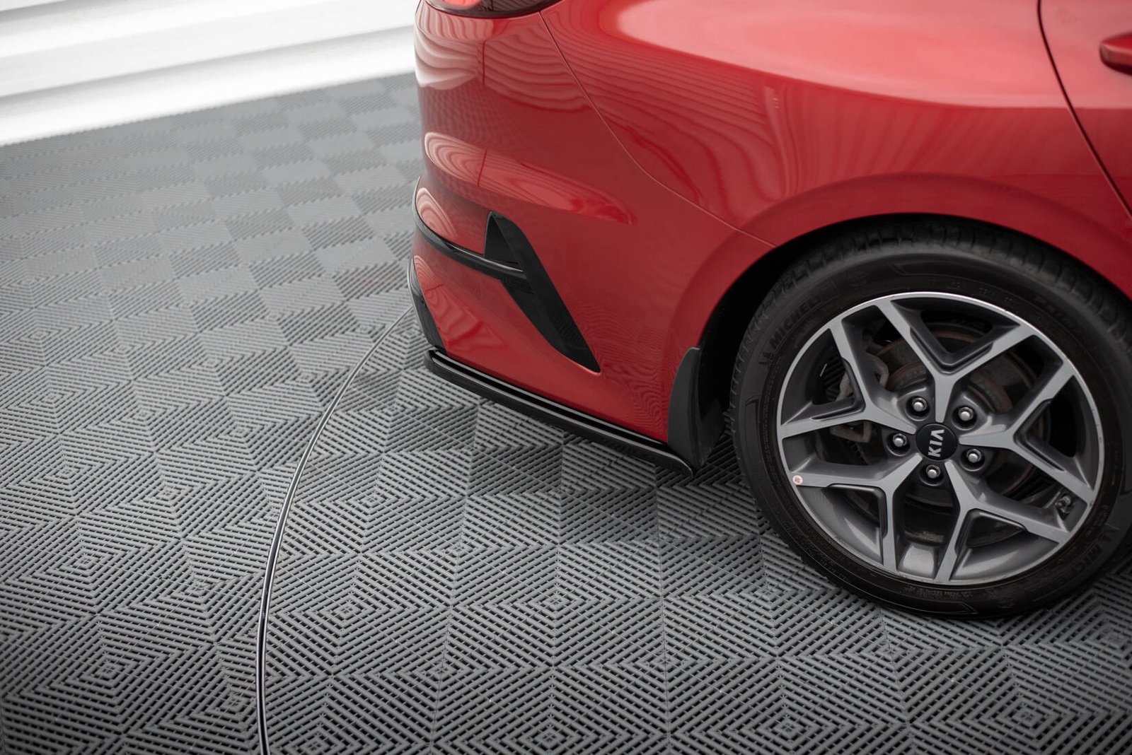 Splitters Laterales Traseros Kia ProCeed GT / GT-Line Mk1 - Imagen 3