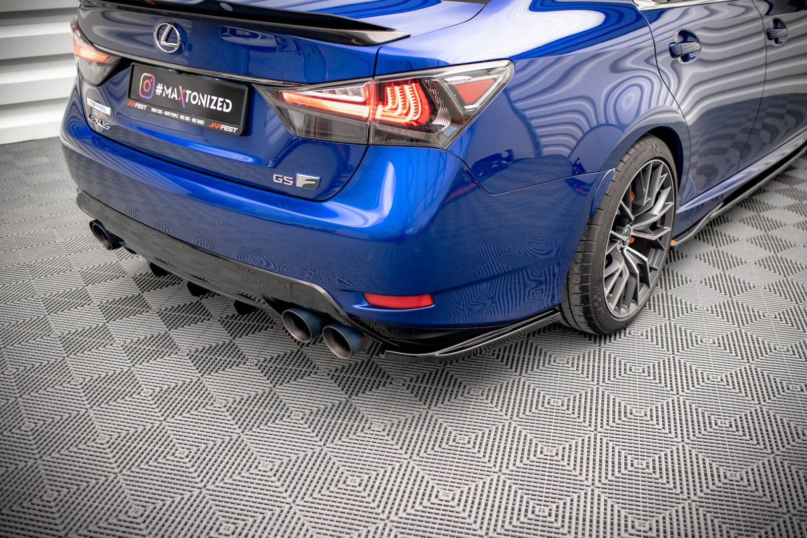 Splitters Laterales Traseros Lexus GS F Mk4 Facelift