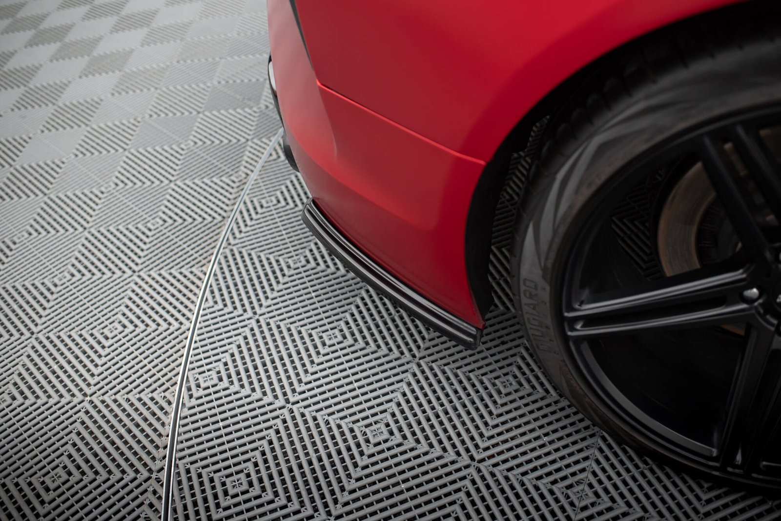 Splitters Laterales Traseros Lexus LC 500 - Imagen 4