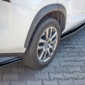 Splitters Laterales Traseros Lexus NX Facelift