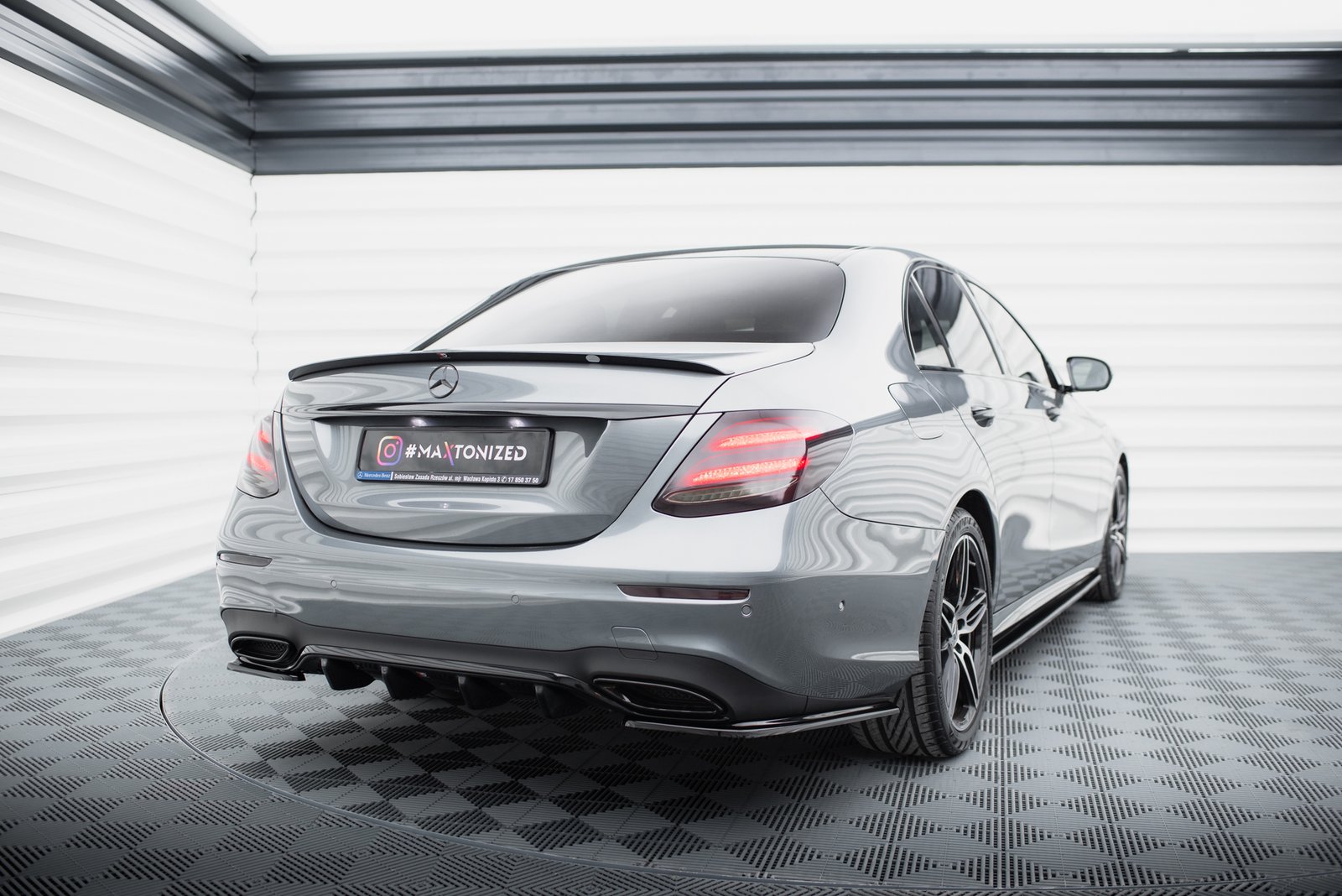 Splitters Laterales Traseros Mercedes-Benz E43 AMG / AMG-Line Sedan / Estate W213 / S213 - Imagen 2