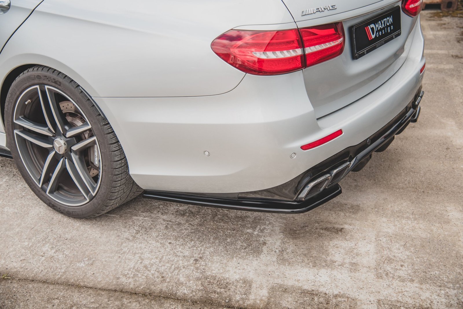 Splitters Laterales Traseros Mercedes-Benz E63 AMG Estate S213 - Imagen 2