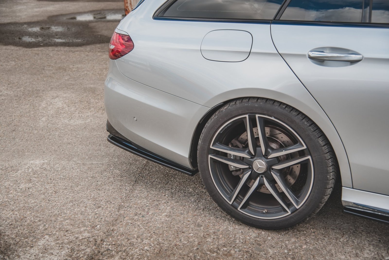 Splitters Laterales Traseros Mercedes-Benz E63 AMG Estate S213 - Imagen 5