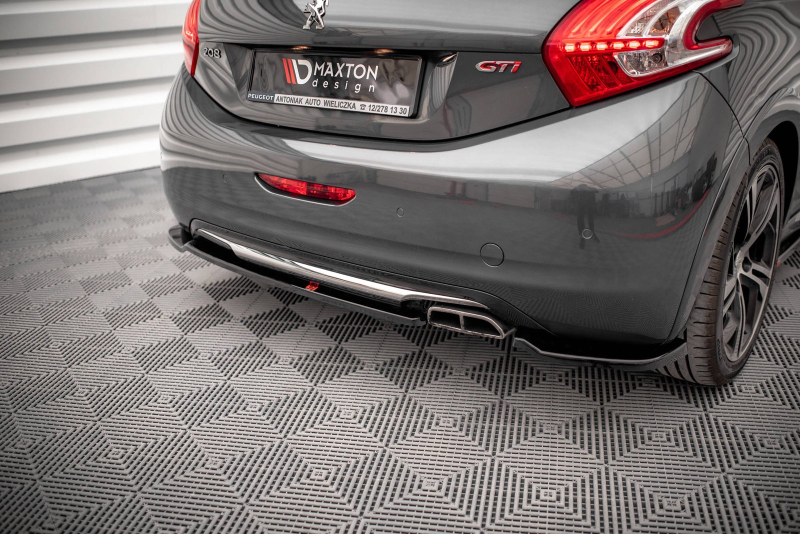 Splitters Laterales Traseros Peugeot 208 GTi Mk1