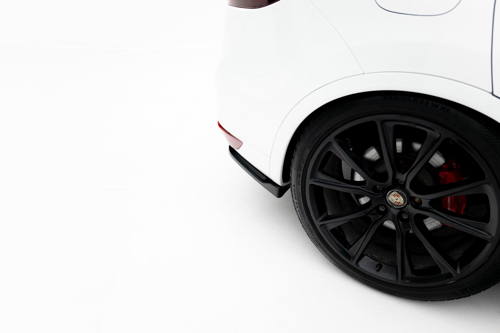 Splitters Laterales Traseros Porsche Cayenne Turbo / Standard Mk2 - Imagen 2