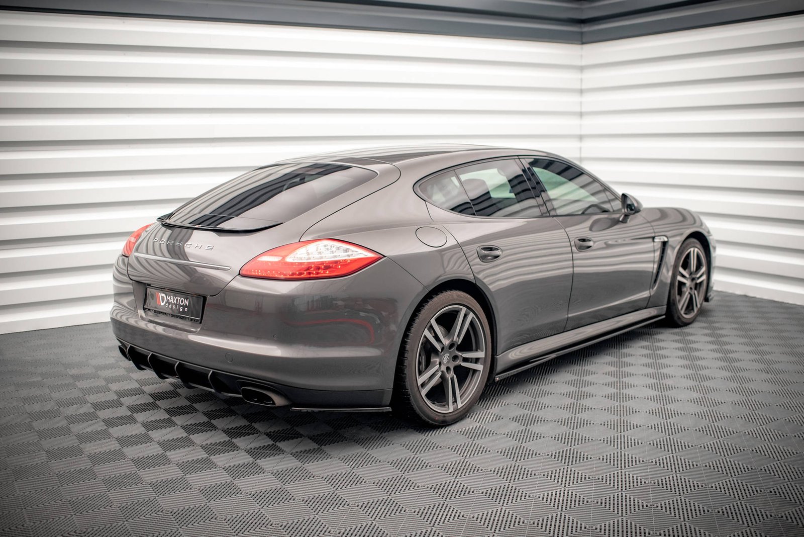 Splitters Laterales Traseros Porsche Panamera / Panamera Diesel 970